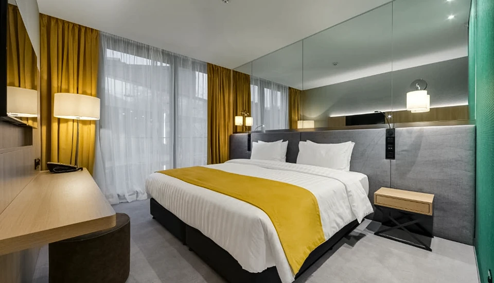 هتل گلاروس اولد تاون تفلیس